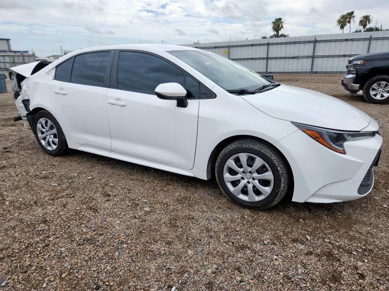 5YFEPMAE5MP262949 - 2021 TOYOTA COROLLA LE თეთრი ფოტო 4