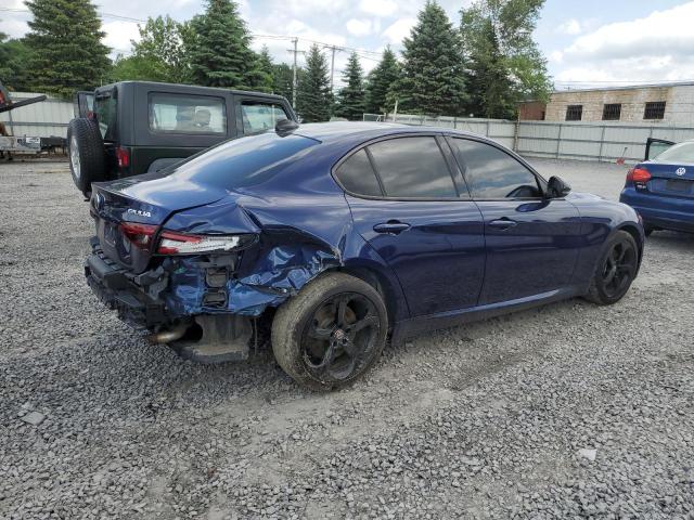 ZARFAEDN8J7583555 - 2018 ALFA ROMEO GIULIA Q4 蓝色 照片 3