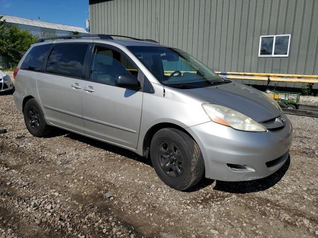 5TDZK23C48S173063 - 2008 TOYOTA SIENNA CE GRAY photo 4