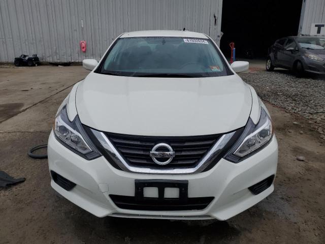 1N4AL3APXHC142235 - 2017 NISSAN ALTIMA 2.5 WHITE photo 5