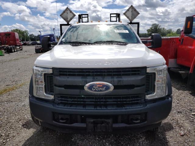 1FDUF5GT0JEC25340 - 2018 FORD F550 SUPER DUTY WHITE photo 5