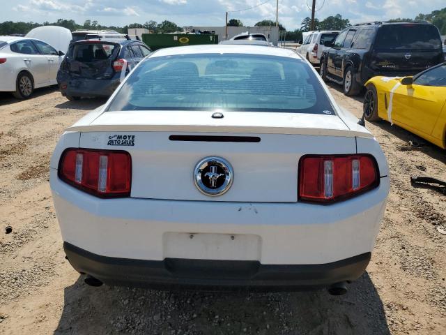 1ZVBP8AM2C5279685 - 2012 FORD MUSTANG WHITE photo 6