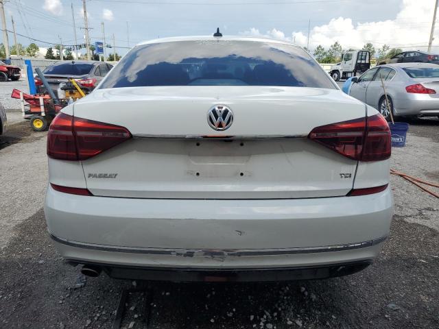 1VWDT7A35HC034016 - 2017 VOLKSWAGEN PASSAT R-LINE თეთრი ფოტო 6