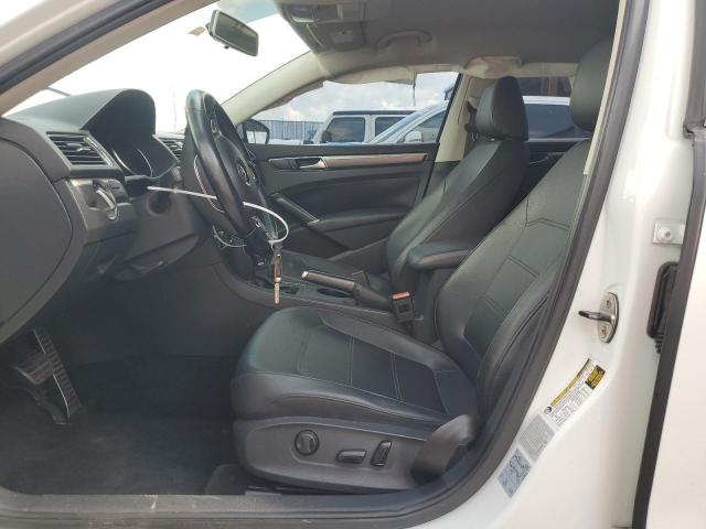 1VWDT7A35HC034016 - 2017 VOLKSWAGEN PASSAT R-LINE თეთრი ფოტო 7