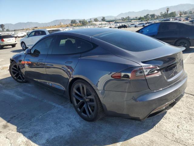 5YJSA1E60MF447153 - 2021 TESLA MODEL S ნაცრისფერი ფოტო 2