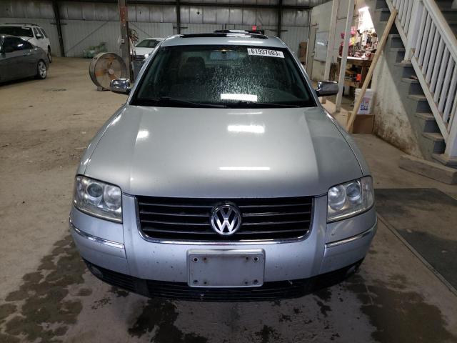 WVWPD63B21P279723 - 2001 VOLKSWAGEN PASSAT GLS SILVER photo 5