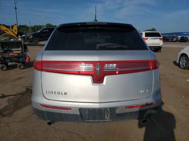 2LMHJ5AT0KBL02749 - 2019 LINCOLN MKT Gümüş foto 6