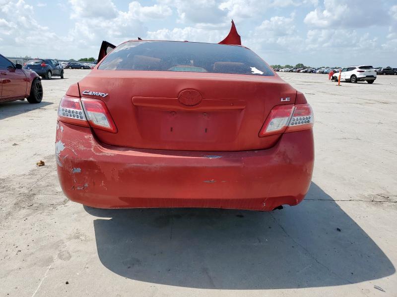 4T1BF3EK7AU514128 - 2010 TOYOTA CAMRY BASE RED photo 6