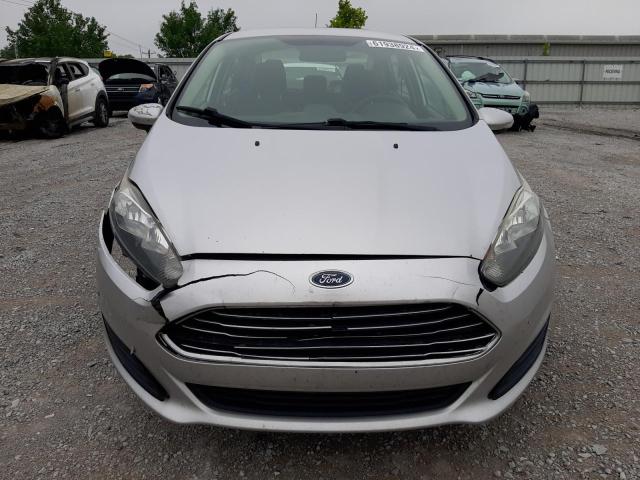 3FADP4BJXEM202719 - 2014 FORD FIESTA SE SILVER photo 5