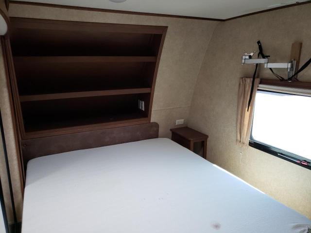 5XMFX3327F2015844 - 2015 OPEN LIGHT RV WHITE photo 5