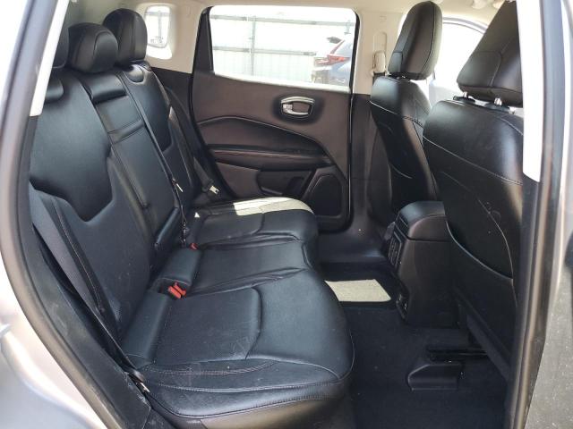 3C4NJDCB6JT397953 - 2018 JEEP COMPASS LIMITED Серебристый фото 11