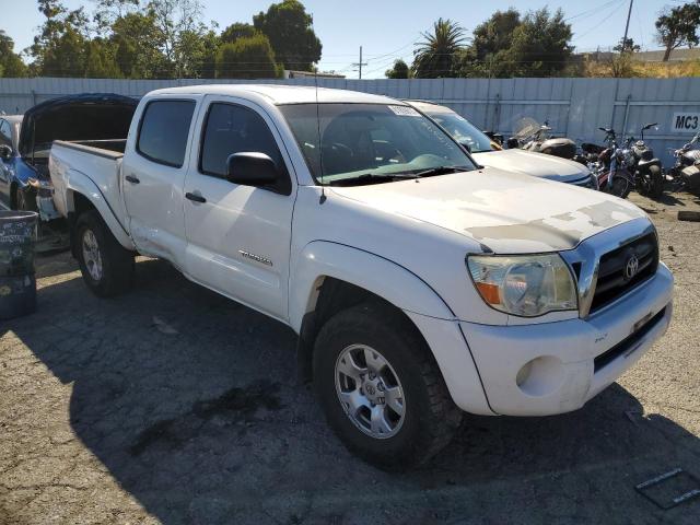 3TMJU62NX7M029436 - 2007 TOYOTA TACOMA DOUBLE CAB PRERUNNER WHITE photo 4