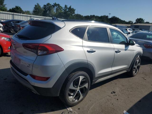 KM8J3CA2XJU813364 - 2018 HYUNDAI TUCSON VALUE SILVER photo 3