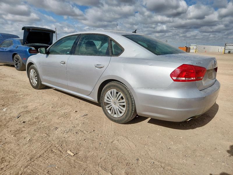 1VWAS7A36FC058800 - 2015 VOLKSWAGEN PASSAT S SILVER photo 2