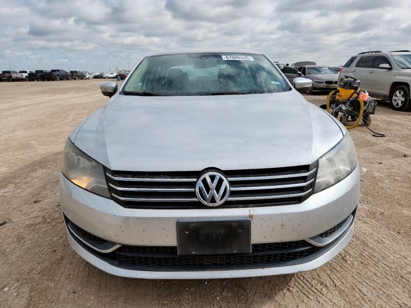 1VWAS7A36FC058800 - 2015 VOLKSWAGEN PASSAT S SILVER photo 5