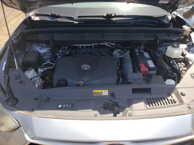 5TDGZRBHXLS013769 - 2020 TOYOTA HIGHLANDER XLE 银色 照片 12