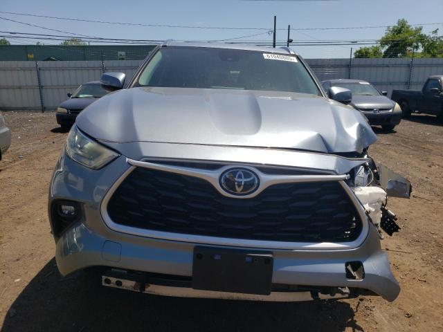 5TDGZRBHXLS013769 - 2020 TOYOTA HIGHLANDER XLE 银色 照片 5