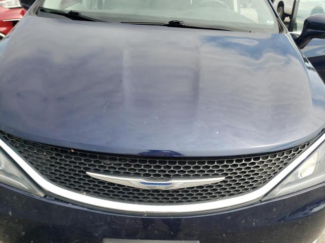 2C4RC1EG4JR188698 - 2018 CHRYSLER PACIFICA TOURING L PLUS BLUE photo 12