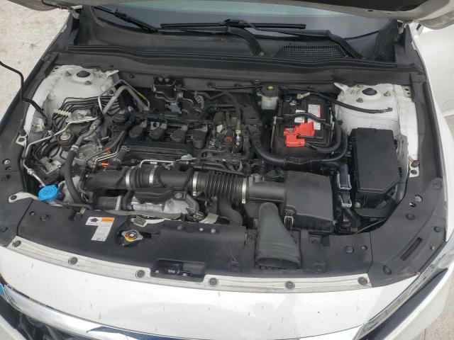 1HGCV1F1XJA156631 - 2018 HONDA ACCORD LX WHITE photo 11