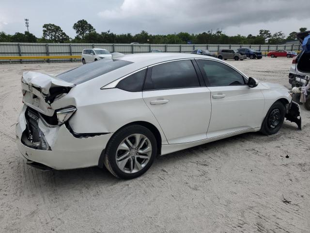 1HGCV1F1XJA156631 - 2018 HONDA ACCORD LX WHITE photo 3