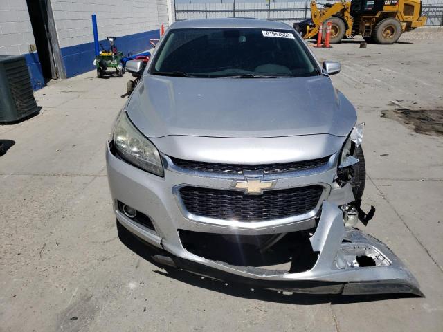 1G11F5SL8FF103561 - 2015 CHEVROLET MALIBU LTZ ვერცხლისფერი ფოტო 5