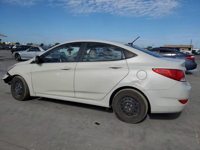 KMHCT4AE4GU071786 - 2016 HYUNDAI ACCENT SE WHITE photo 2