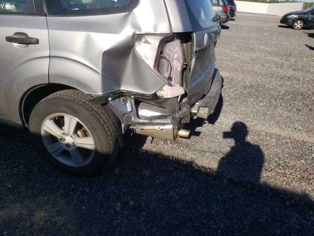 JF2SH6BC8AH793001 - 2010 SUBARU FORESTER XS Boz foto 9