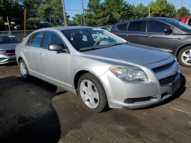 1G1ZA5EUXBF305799 - 2011 CHEVROLET MALIBU LS SILVER photo 4