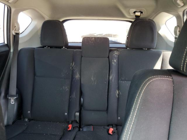 2T3RFREV9FW240232 - 2015 TOYOTA RAV4 XLE WHITE photo 10