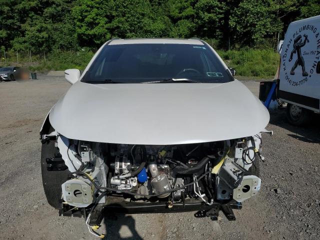 5GAEVCKW2PJ135772 - 2023 BUICK ENCLAVE AVENIR WHITE photo 5