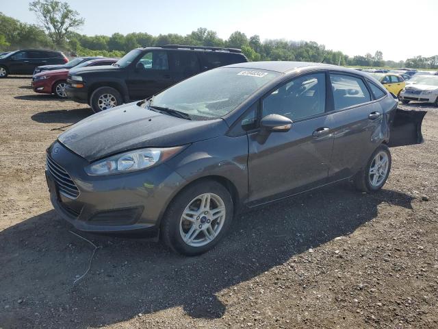 3FADP4BJ2JM134930 - 2018 FORD FIESTA SE GRAY photo 1