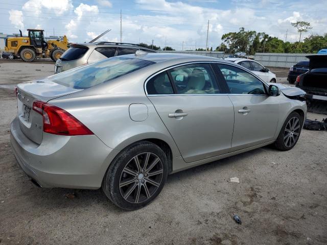 LYV402HK6JB180608 - 2018 VOLVO S60 PREMIER GOLD photo 3