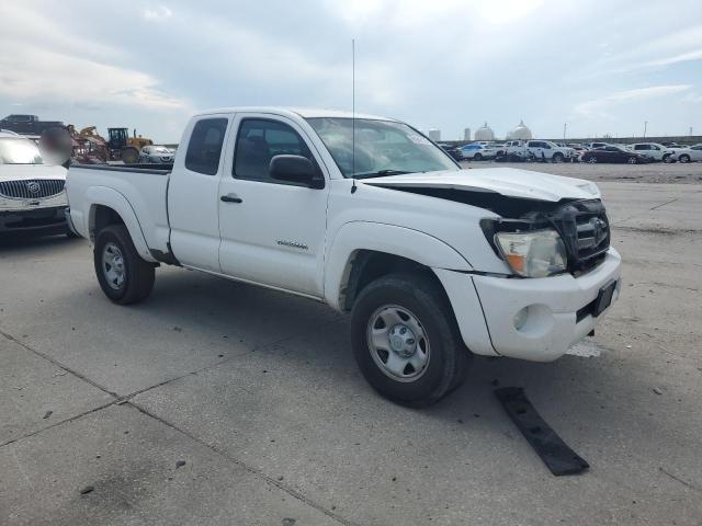 5TETU4GN6AZ694222 - 2010 TOYOTA TACOMA PRERUNNER ACCESS CAB WHITE photo 4