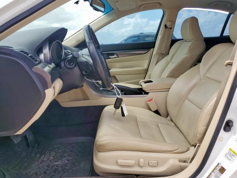 19UUA8F29CA009138 - 2012 ACURA TL 白色 照片 7