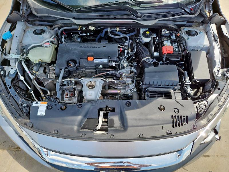 2HGFC4B51JH306186 - 2018 HONDA CIVIC LX 银色 照片 11