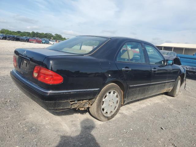 WDBJF55F0VA298871 - 1997 MERCEDES-BENZ E 320 BLACK photo 3