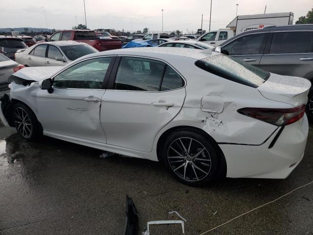 4T1G11AK8PU799851 - 2023 TOYOTA CAMRY SE NIGHT SHADE WHITE photo 2