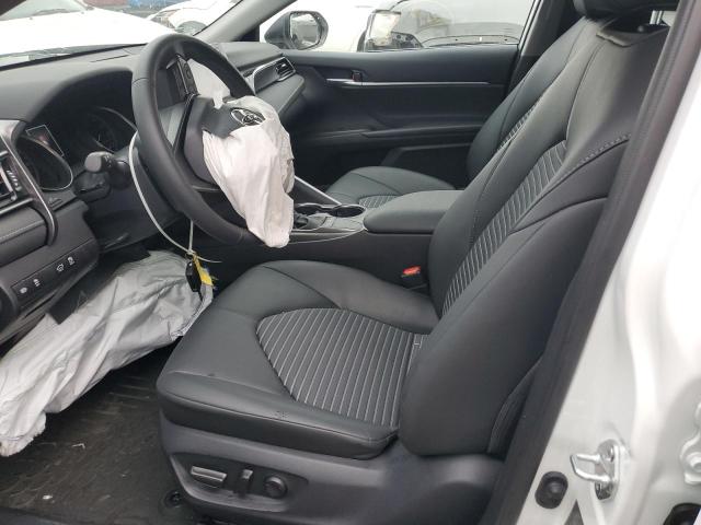 4T1G11AK8PU799851 - 2023 TOYOTA CAMRY SE NIGHT SHADE WHITE photo 7