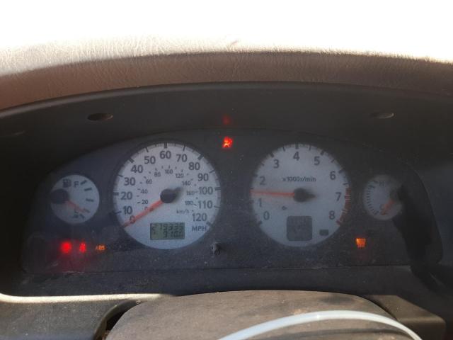 JN8DR09Y61W589669 - 2001 NISSAN PATHFINDER LE 白色 照片 9