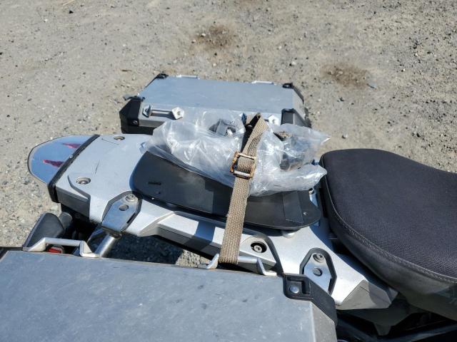 WB10A1202GZ098869 - 2016 BMW R1200 GS ADVENTURE Կարմիր լուսանկար 6