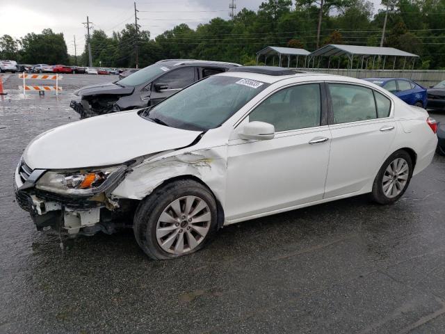 1HGCR3F9XDA032773 - 2013 HONDA ACCORD TOURING WHITE photo 1