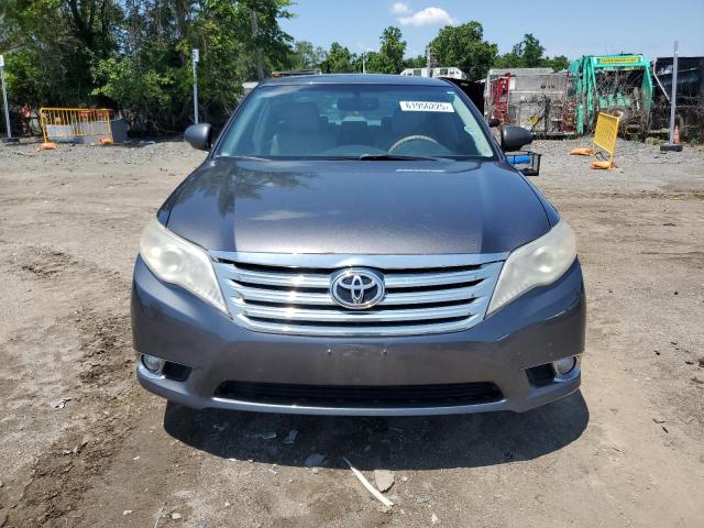 4T1BK3DB3BU428068 - 2011 TOYOTA AVALON BASE GRAY photo 5