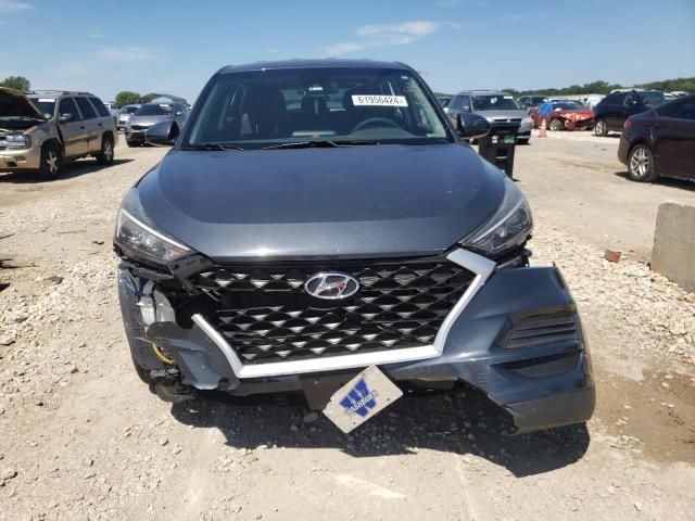 KM8J23A42KU858028 - 2019 HYUNDAI TUCSON SE GRAY photo 5