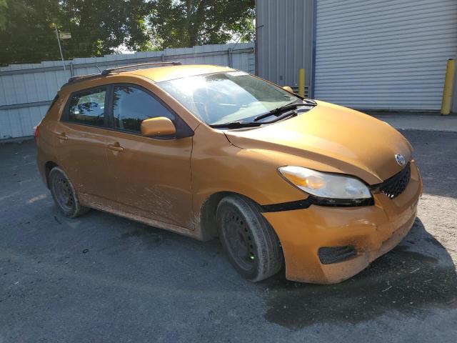 2T1KU40EX9C150670 - 2009 TOYOTA MATRIX ORANGE photo 4