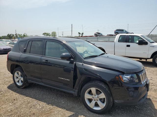 1C4NJDEB0GD573536 - 2016 JEEP COMPASS LATITUDE BLACK photo 4