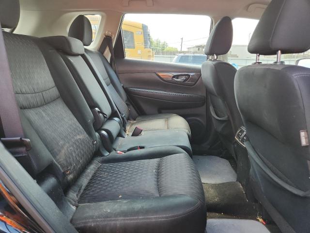 JN8AT2MV4HW000819 - 2017 NISSAN ROGUE S BLACK photo 11