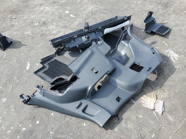 5TDHZRBHXLS501317 - 2020 TOYOTA HIGHLANDER XLE SILVER photo 13