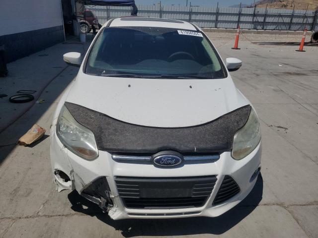 1FADP3F20EL323242 - 2014 FORD FOCUS SE WHITE photo 5