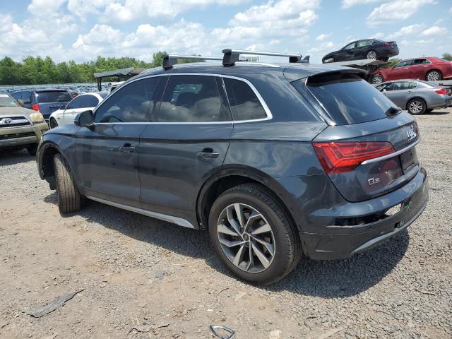 WA1BAAFY1M2051763 - 2021 AUDI Q5 PREMIUM PLUS GRAY photo 2