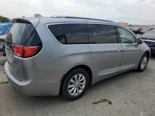 2C4RC1BG6JR211466 - 2018 CHRYSLER PACIFICA TOURING L Gümüş foto 3